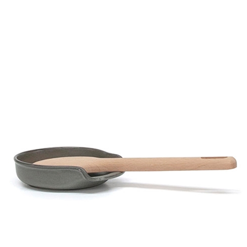 S&P spoon rest with spoon